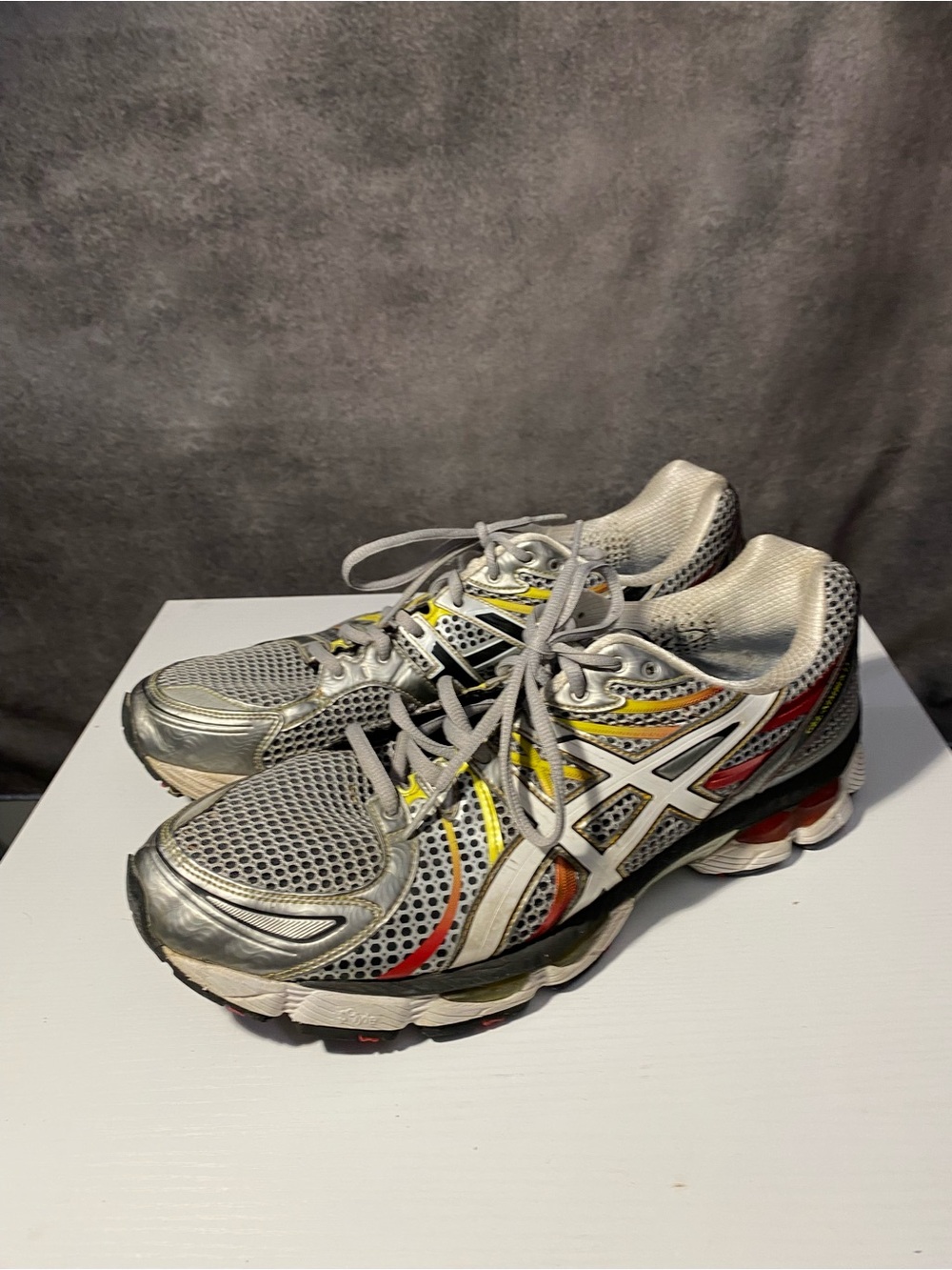 ASICS Silver Running Sneakers with Yellow and red quick tie Y2K